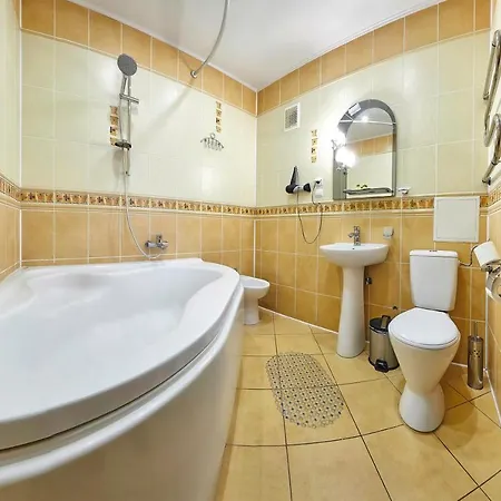 Karpaty אתר נופש טרוסקבץ