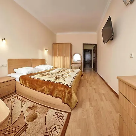 喀尔巴阡度假酒店