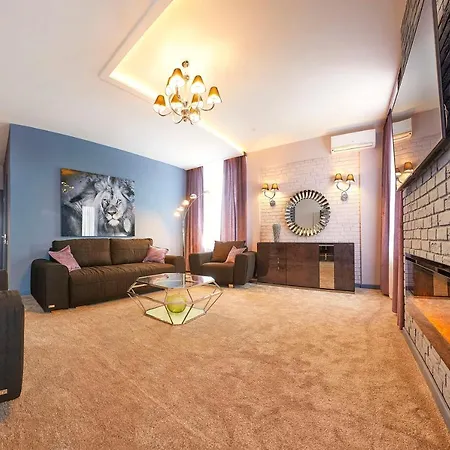 喀尔巴阡度假酒店 4* 特鲁斯卡韦茨