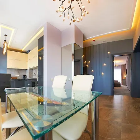 喀尔巴阡度假酒店 4* 特鲁斯卡韦茨